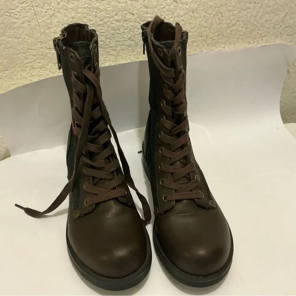 Levi's Boots Size 8 Denim Synthetic Combat Style Lace Up Side Zip Women’s Boots